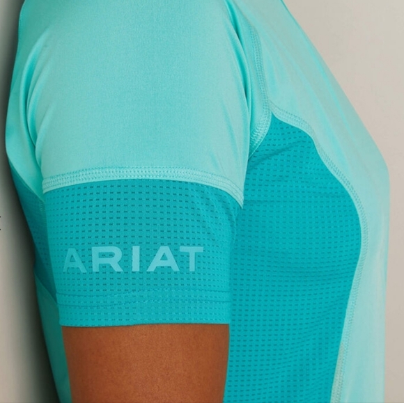 Ariat Cambria Jersey 1/4 zip S/S women's sz sm, 10043470 pool blue/viridian grn - Picture 5 of 7